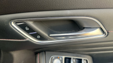 MG Hs 1.5 T-GDI Exclusive 5dr DCT Petrol Hatchback